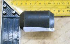 Втулка заднего стабилизатора HOWO h=67, D=43, d=22, конус с d=28 до d=43, l конуса 11