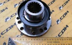 Фланец редуктора моста D=150 z=17 CDM855