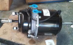 Энергоаккумулятор (короткий шток) HOWO A7 WG9100360001