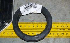 Сальник TC70х95х12 CDM843/855 HG4-692-67