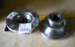 Фланец редуктора моста d-180, 4 отверстия, крупный шлиц HOWO (AZ9128320014)