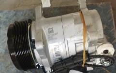 Компрессор кондиционера MC11/MC13 HOWO T5G/C7H SITRAK 200V77970-7028