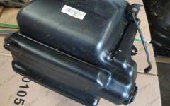 Бачок стеклоомывателя HOWO T5G/C7H SITRAK 810W26481-6049/810W26481-0079