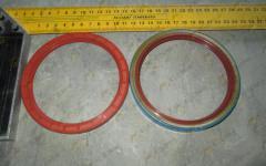 Сальник КПП (комплект) Fuller 19109/C01032 (95.25х114.3х12 + 95.25х114.3х8)