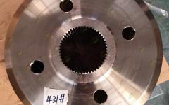 Шестерня бортового редуктора с 3 отв.51зуб с внутренним зацеплением CDM855 404011B