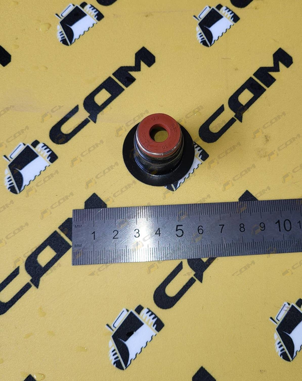 Колпачок маслосъёмный D04-107-30/D04-150-30