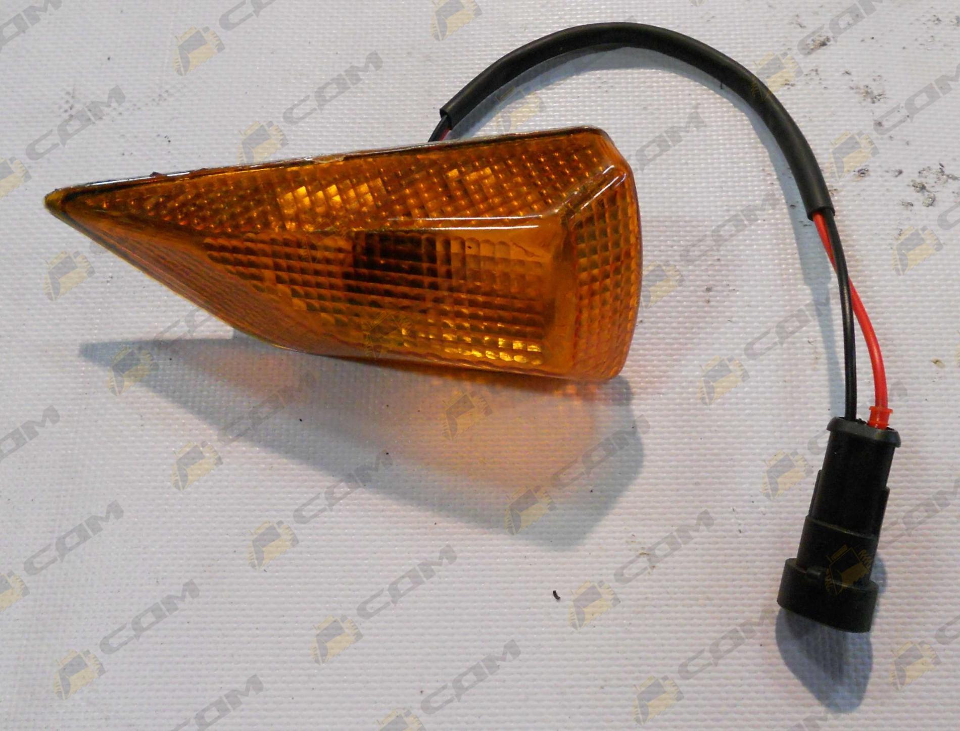Фонарь поворотов левый (повторитель) (Euro 3) WG9719720017