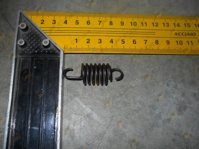 Пружина возврата выжимного подшипника (996914) L=47, D=17 4425 HOWO