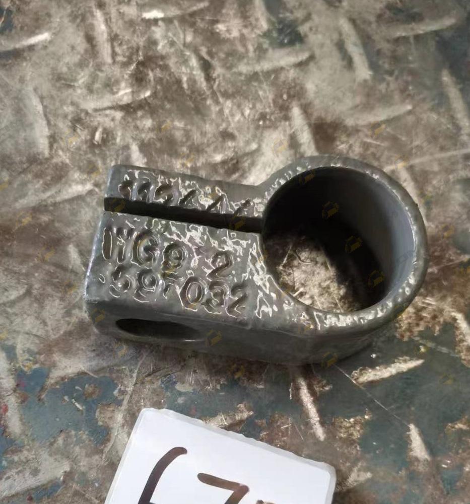 Зажим стабилизатора КПП d=40 AZ9725597032