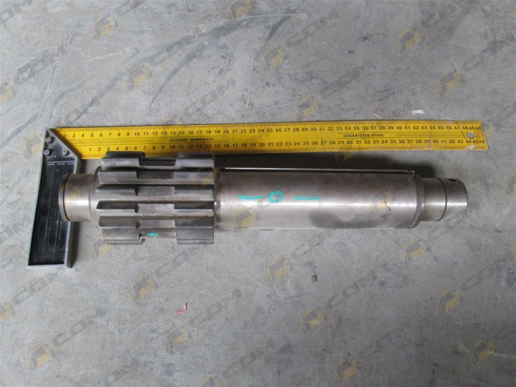 Вал промежуточный левый КПП HW18709 HOWO AZ2210030101