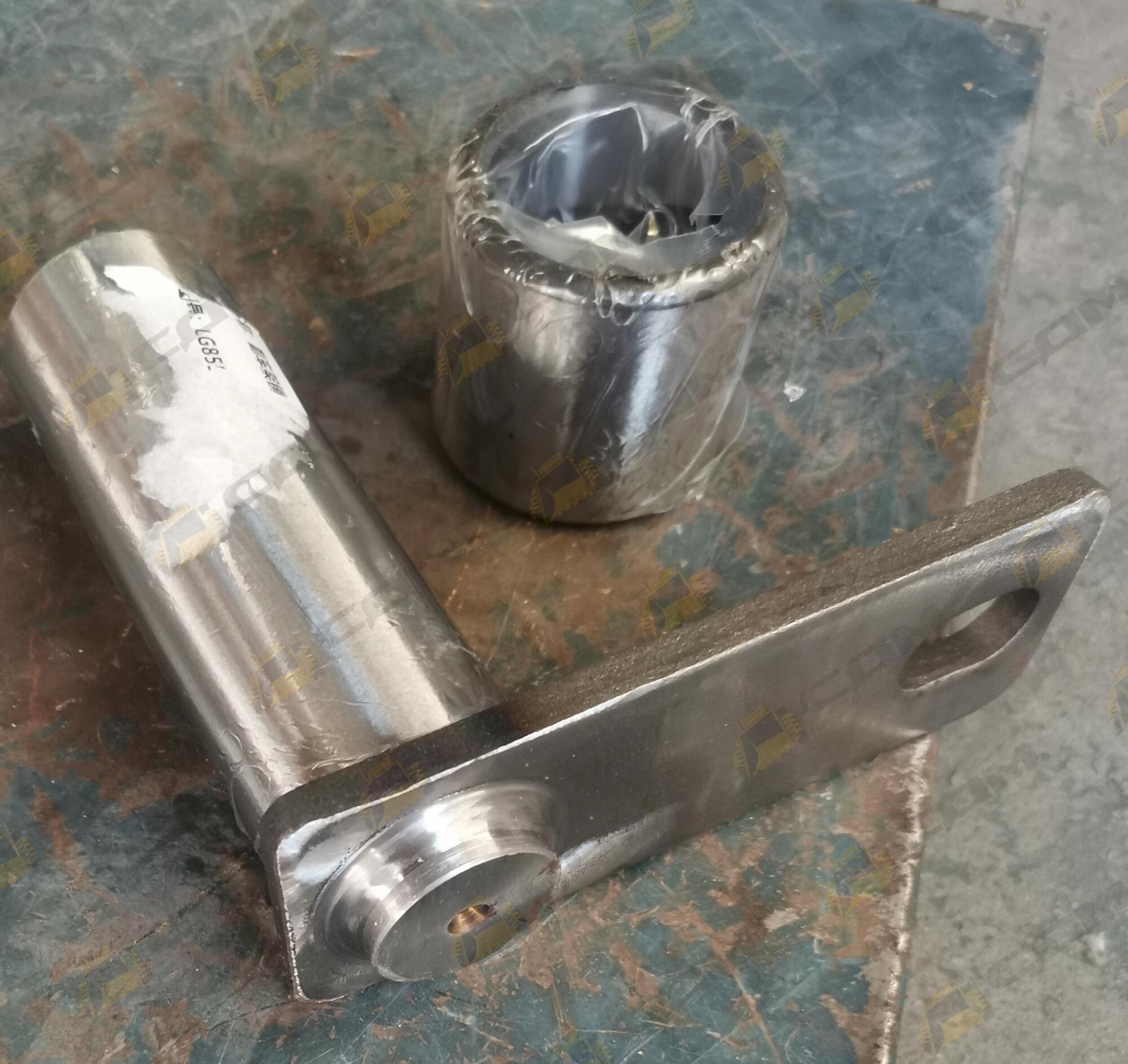 Палец+втулка балансира заднего хода CDM855 LG50F.10041-041A/LG855.10.14+LG855.10-007/LG50F.10032A LG50F.10033-34A