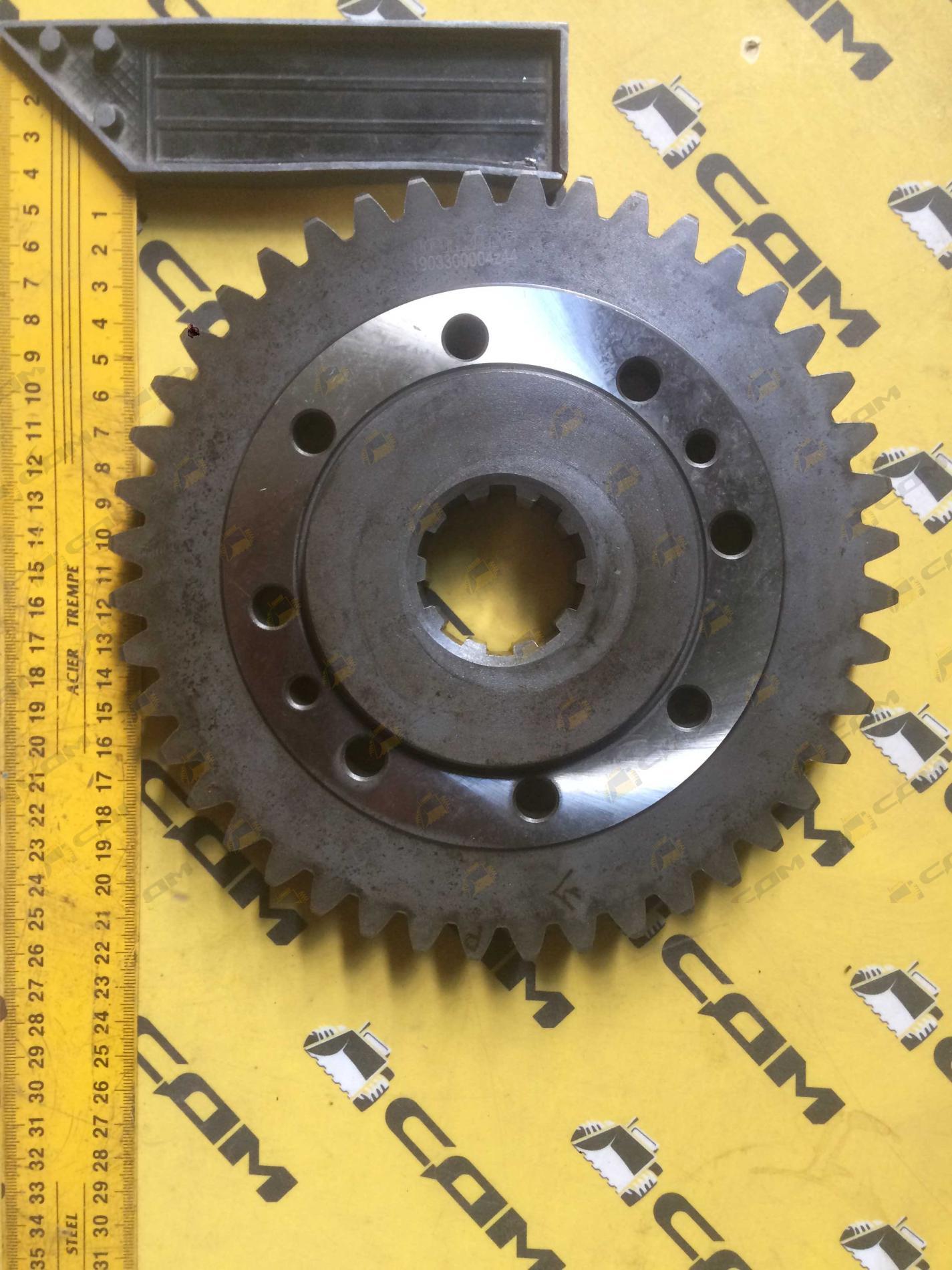 Шестерня малая вала передачи заднего хода LG833B LGX833VA.03.06-001