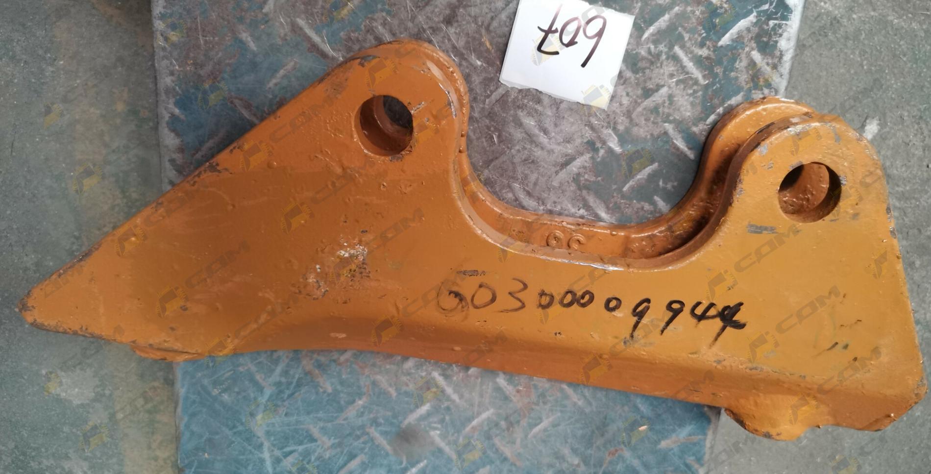 Бокорез скального ковша CDM6376 60300009944/166-2877