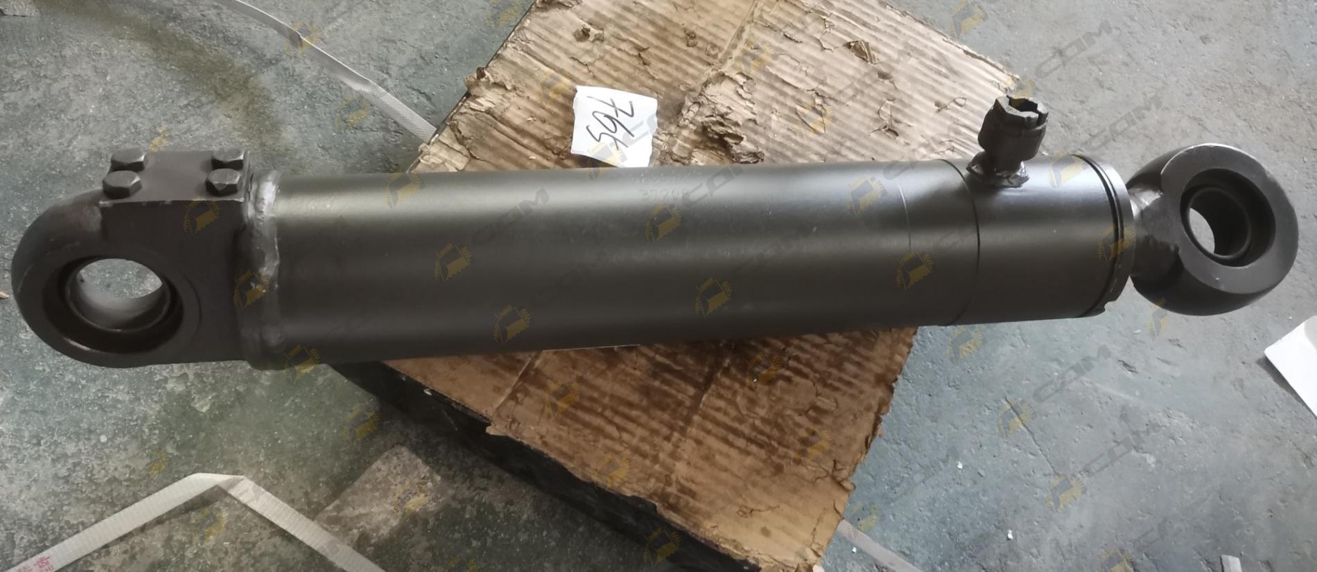 Цилиндр поворота SDLG LG936 4120001004