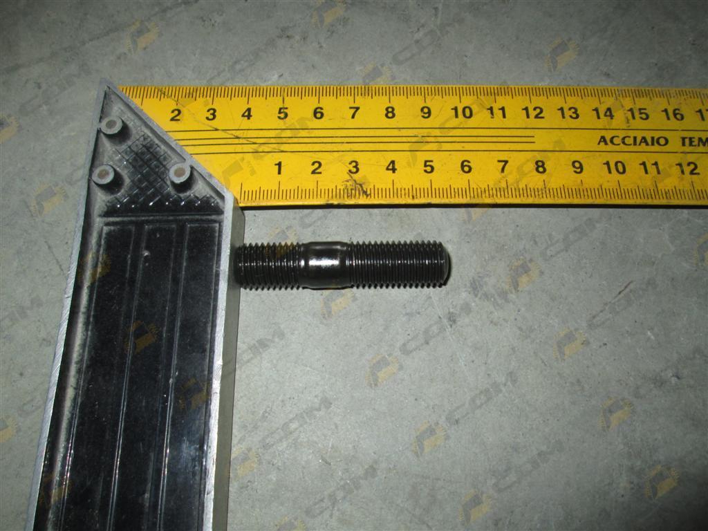 Шпилька Doosan 06.06175-8309