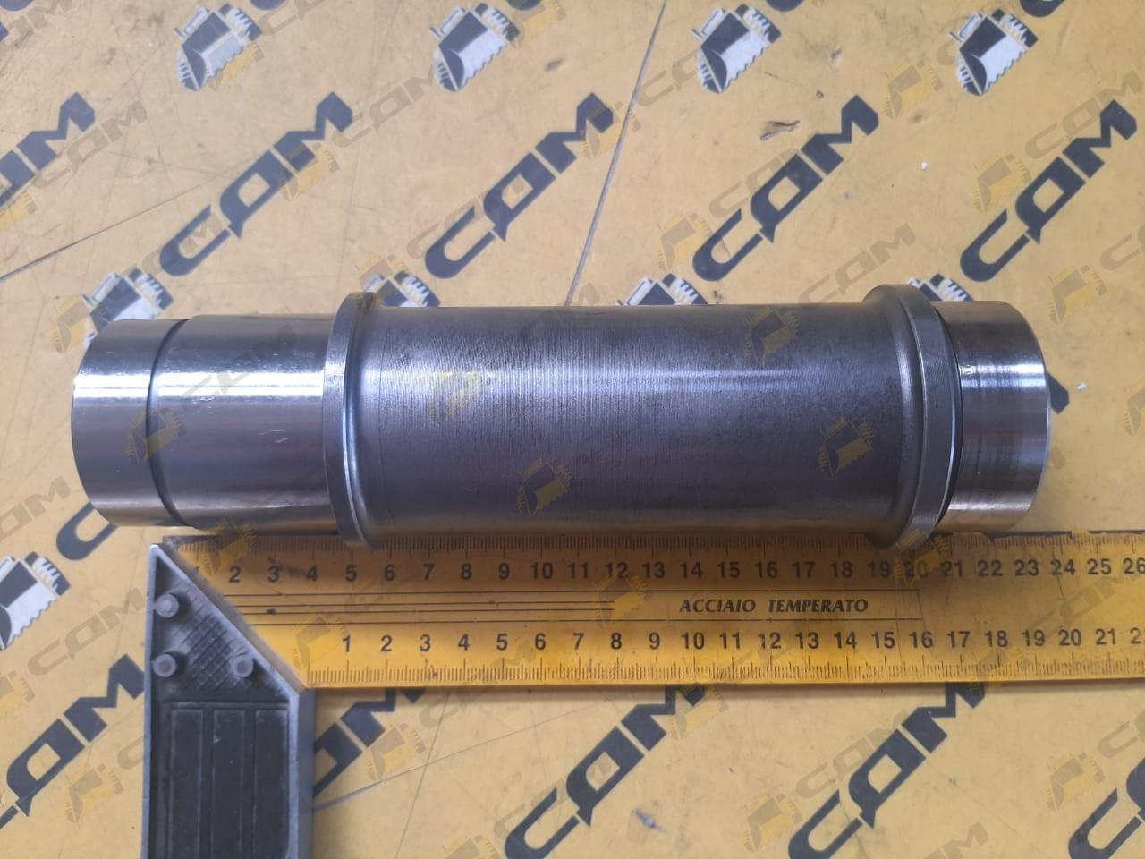 Вал привода рулевого насоса D(max)=63, l=210 CDM855 403055D ОРИГИНАЛ 36200100157