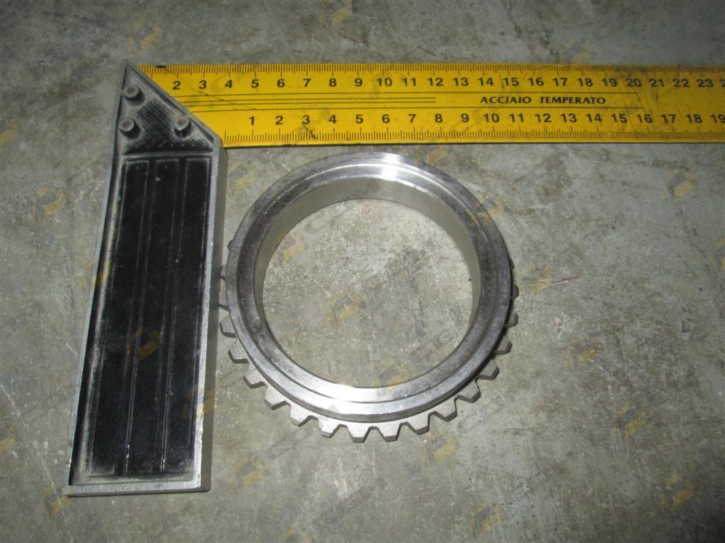 Кольцо выходного вала HOWO 12JS200T-1707107