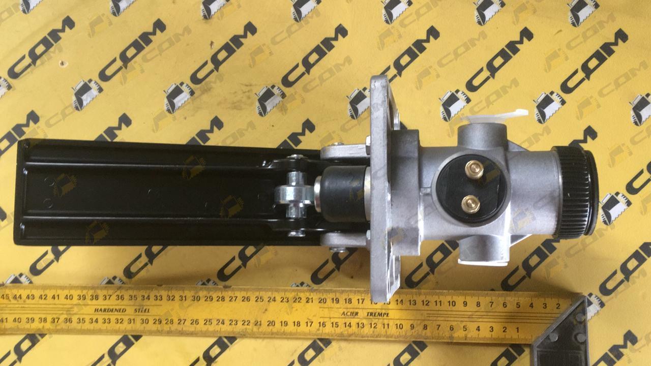 Кран тормозной (с пластиковой лягушкой) CDM LG853.08.09