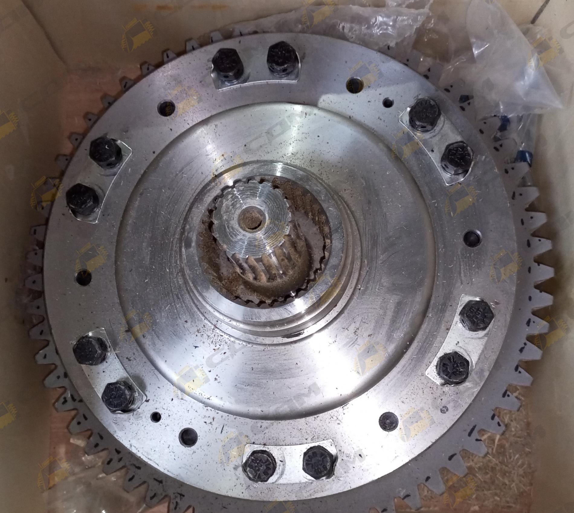 Вал второй передачи ГМП в сборе 61 зуб ZL40/50 272200272