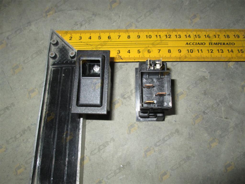 Переключатель 3-х позиционный (2549-9109)