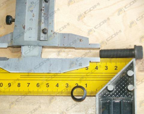 Болт с шайбой верхней крышки механизма переключения передач Fuller М10х35 HOWO