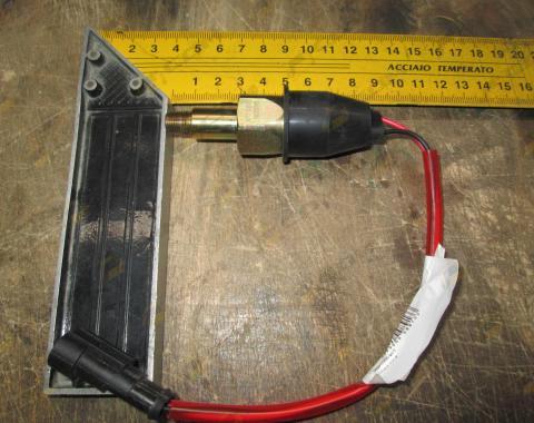 Датчик давления ГМП CDM853