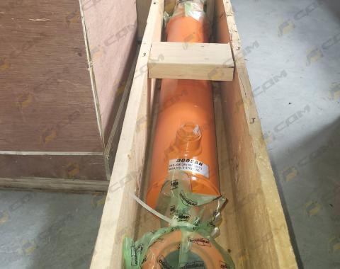 Гидроцилиндр поворота 440-00139